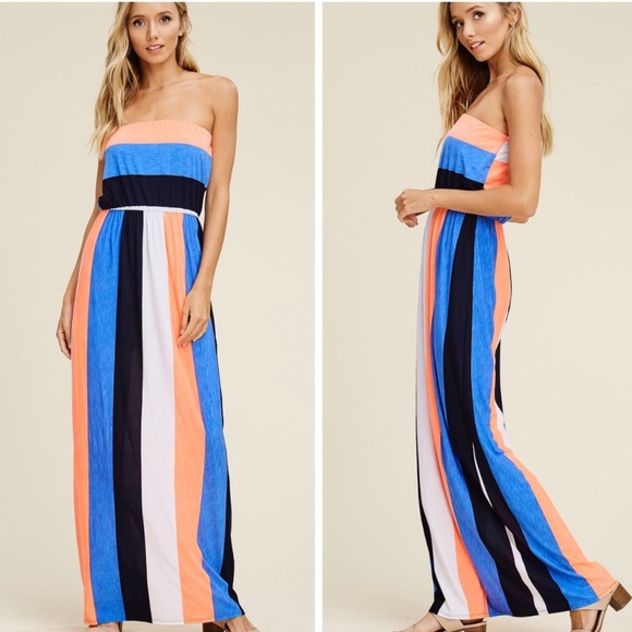 Dresses & Skirts - 💙LAST ONE 💙 🧡 Striped Maxi Dress💙PRICE FIRM